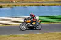 Vintage-motorcycle-club;eventdigitalimages;mallory-park;mallory-park-trackday-photographs;no-limits-trackdays;peter-wileman-photography;trackday-digital-images;trackday-photos;vmcc-festival-1000-bikes-photographs